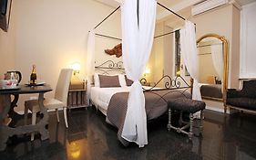 Amica Roma Guest House